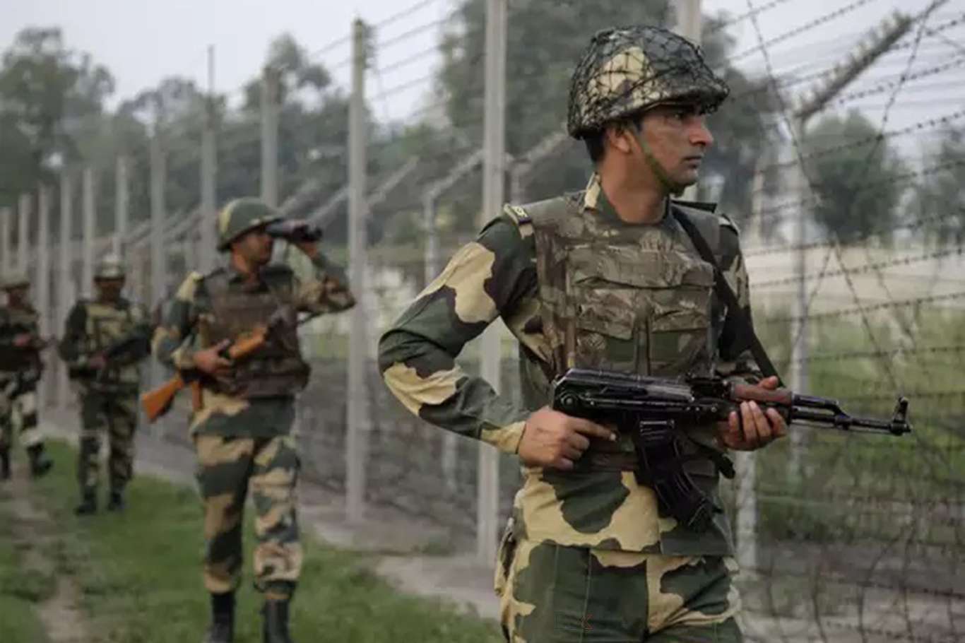 حمله مسلحانه به سربازان پاکستان در مرز کشور